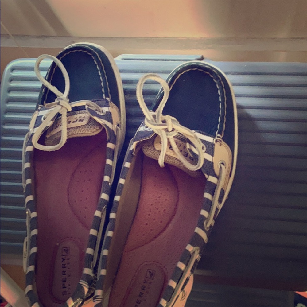 Sperry’s boat shoes